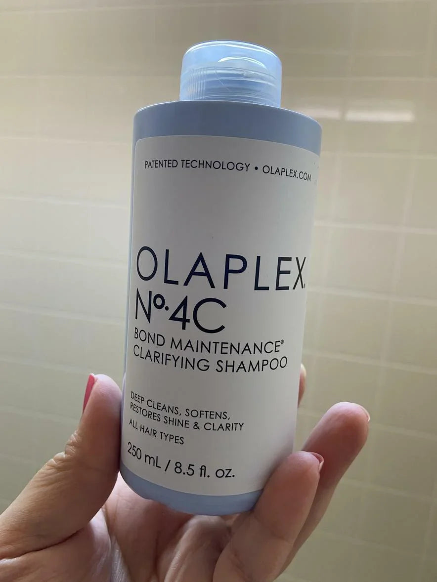 Olaplex No. 4C Bond Maintenance Clarifying Shampoo, 250 milliliters