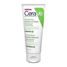 منظف ​​CeraVe المرطب من كريم إلى رغوة